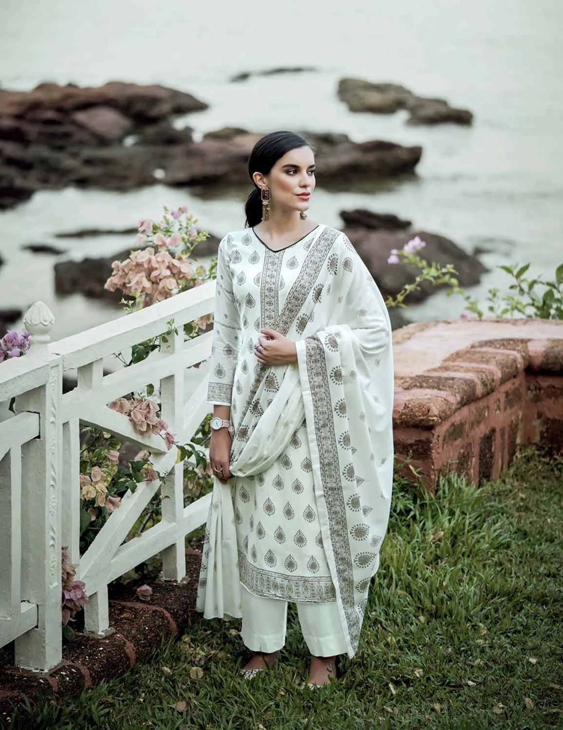 Sargam Unstitched White Cotton Suit Dress Materials