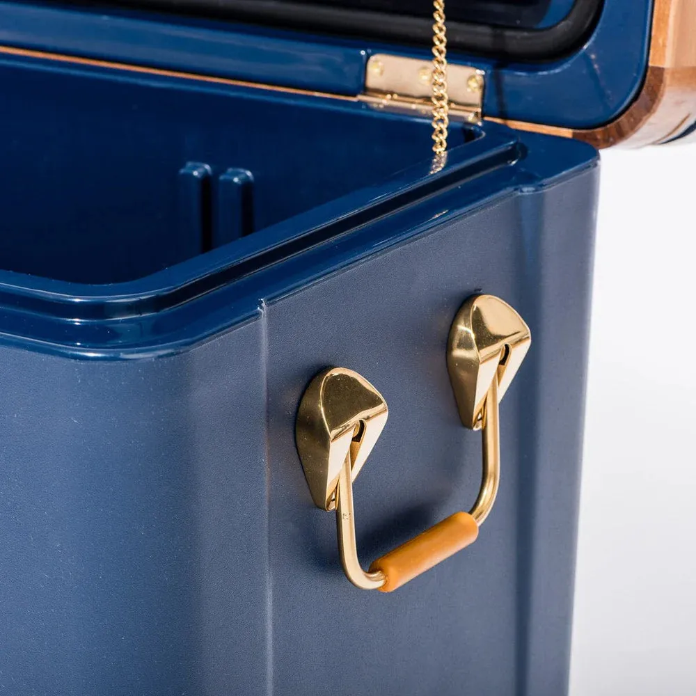 The Hemingway Cooler - Boathouse Navy - 33 Liters