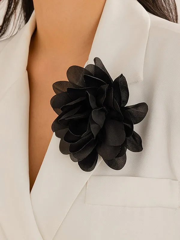 Three-Dimensional Flower Brooch Accessories